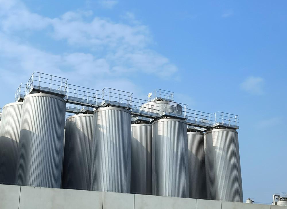 Industrial Brewery Equipment